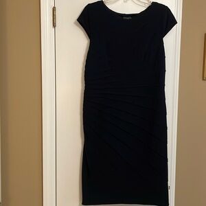 Adrianna Papell dark navy ruched cocktail dress size 14